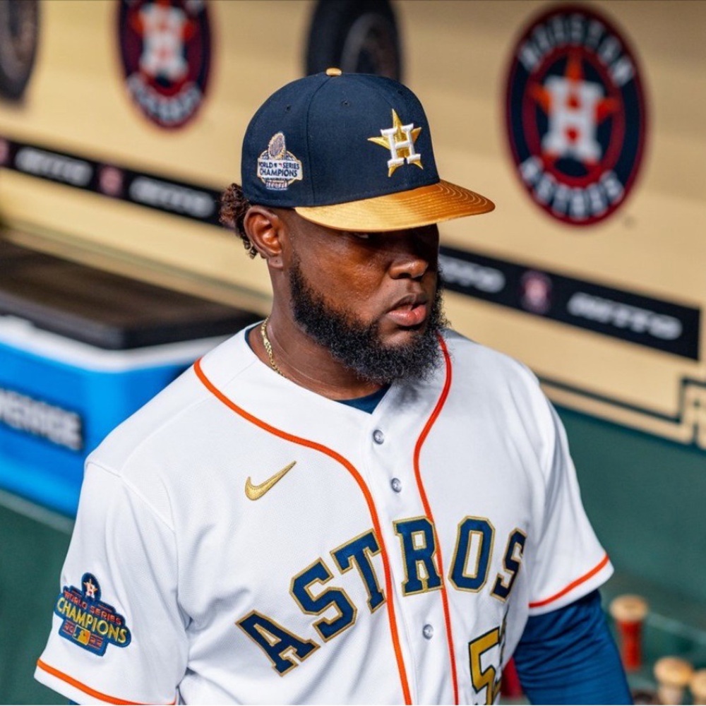 *SOLD* HOUSTON ASTROS WORLD SERIES HAT NWOT